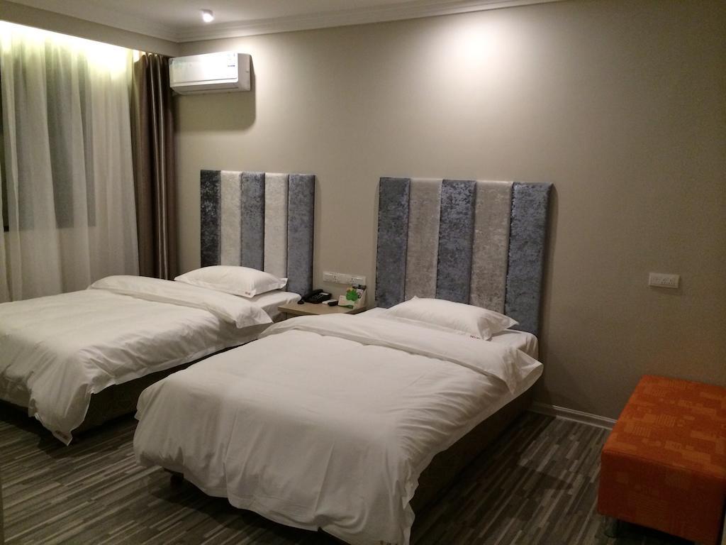 Guilin Wisteria Hotel Δωμάτιο φωτογραφία